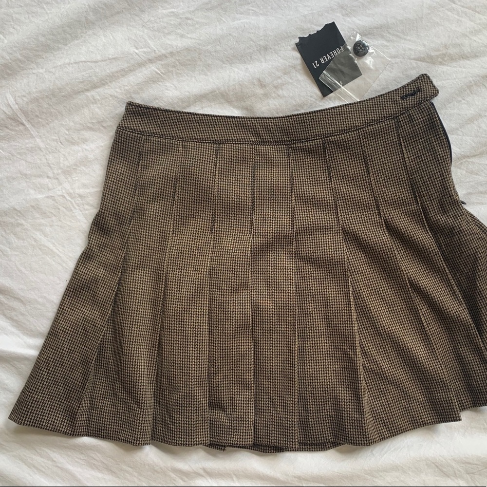 forever 21 / pleated houndstooth skirt
